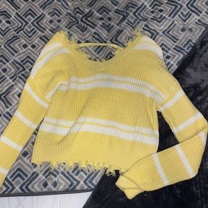 Rue 21 cropped sweater